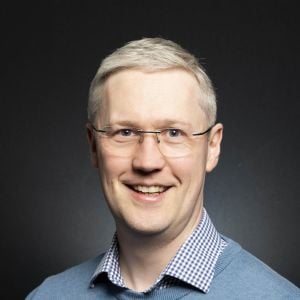 Jonathan Knappett CEng MICE Professor of engineering science, University of Oxford