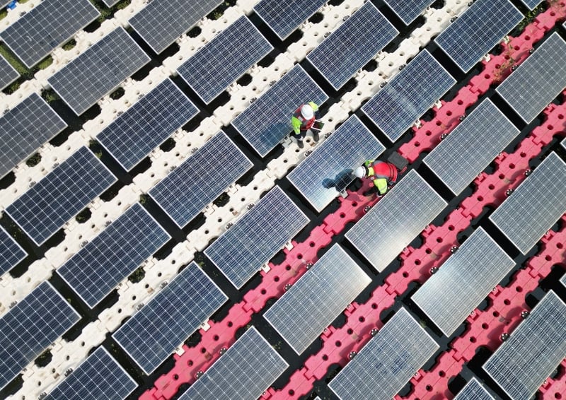 Helping the infrastructure industry reduce carbon emissions through 2 key standards