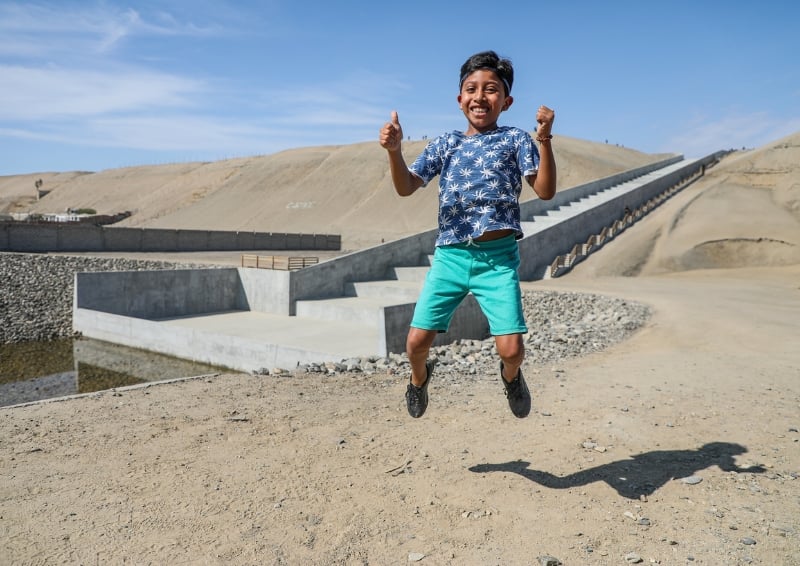 Flood defences built by the Peru reconstruction programme, which won the 2025 Chris Binnie Award for sustainable water management. Image credit: ANIN/UKDT