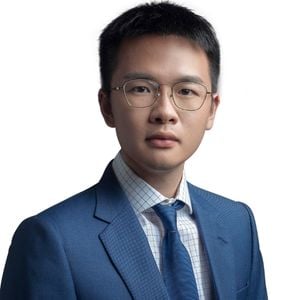 Jiaxi Li