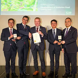Edmund Hambly Medal winners: Michael Leung, Ivan Tsang, Roger Wong Huynh, Stephen Ka Lun Ming Keung Lee