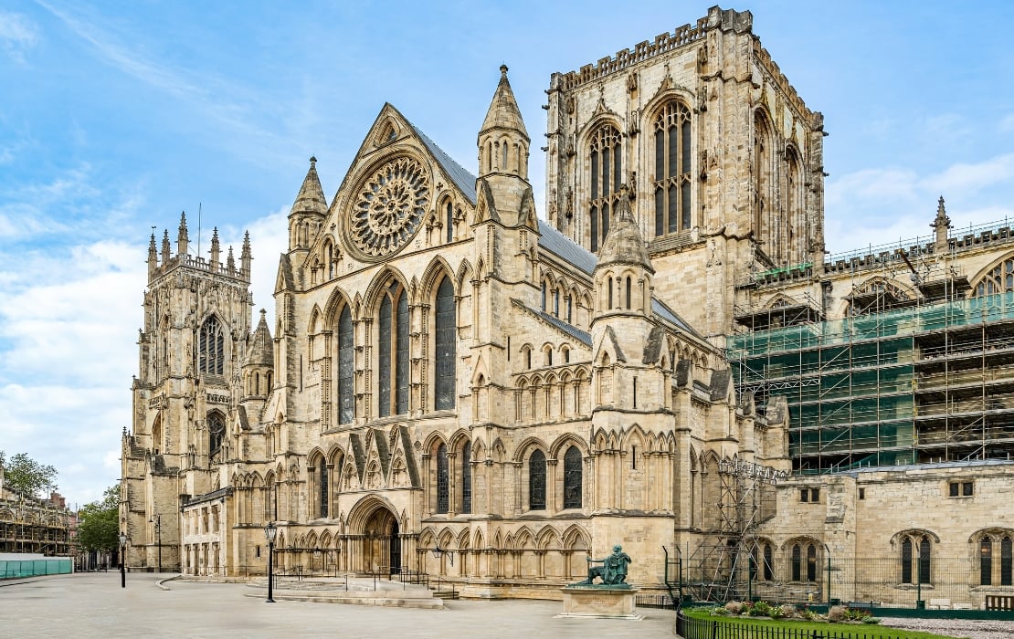 view of cathedral exterior