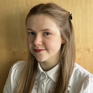 Amy Henderson