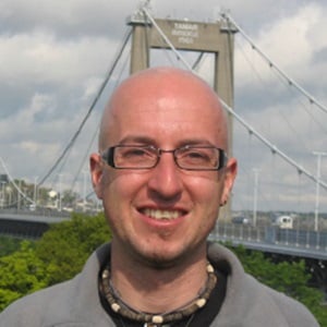 Dr Nicky de Battista