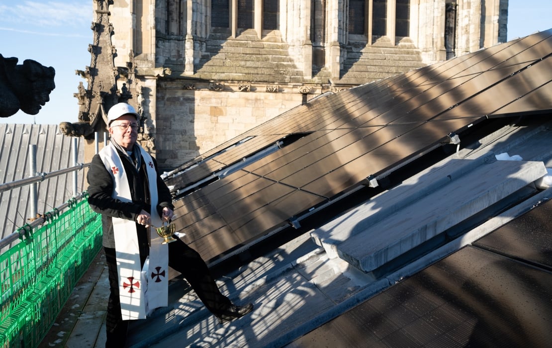 solar panel power up