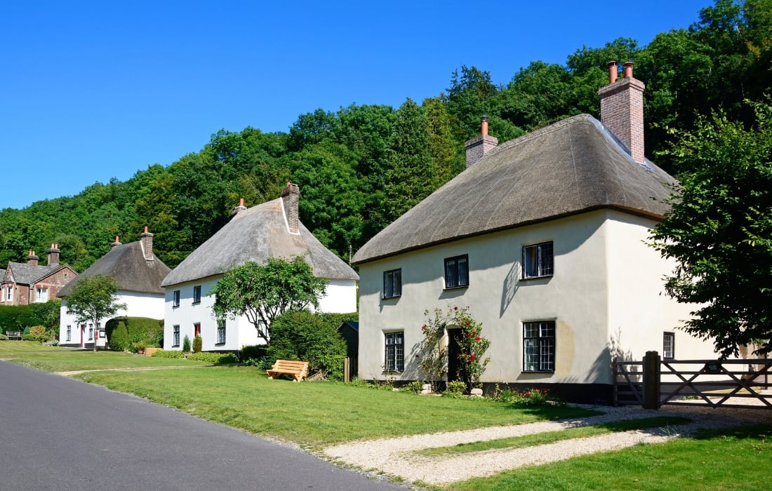 milton abbas village