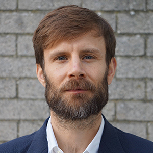 Dr Neil Phillips
