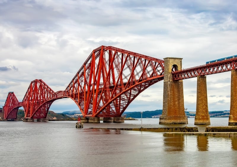 The Forth Bridge, east Scotland. Image credit: Shutterstock