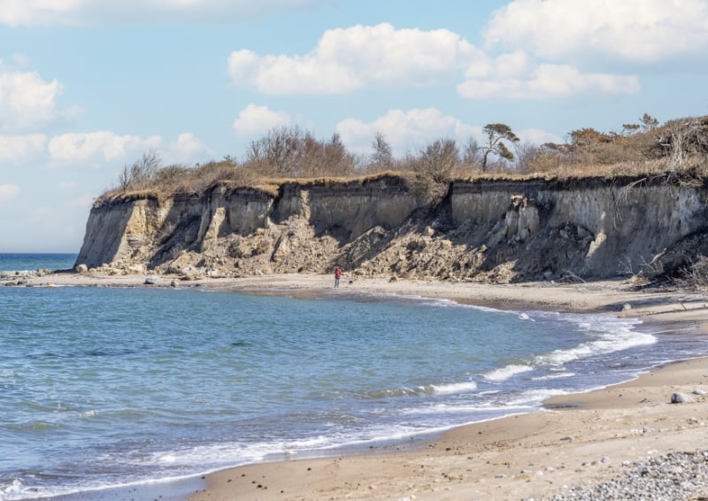 Erosion can create steep coastlines. Image credit: Shutterstock