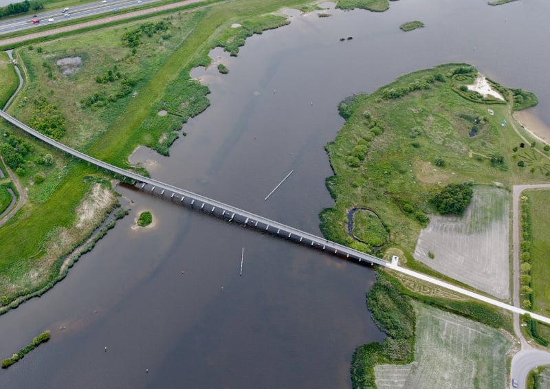 The 800m-long Pieter Smit Bridge in Groningen, the Netherlands. Image credit: Shutterstock