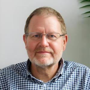 Dr Sandy W Smith 